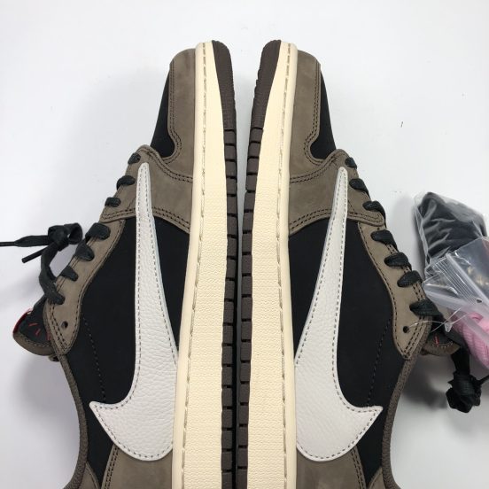 Travis Scott Air Jordan 1 Low OG TS SP